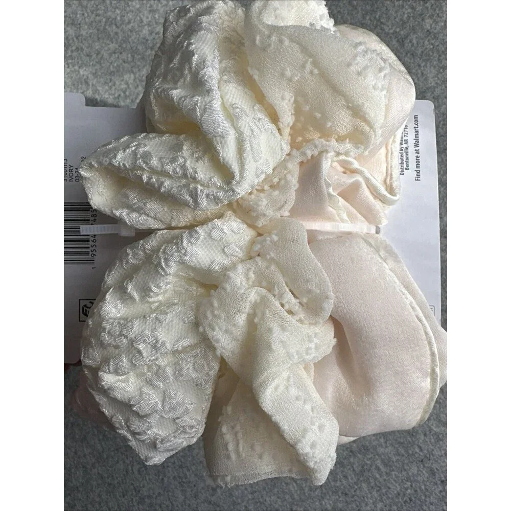 Time And Tru Hair Scrunchie Hair Band Set of 3 Cream Cottagecore Coquette Fairy - Picture 5 of 9